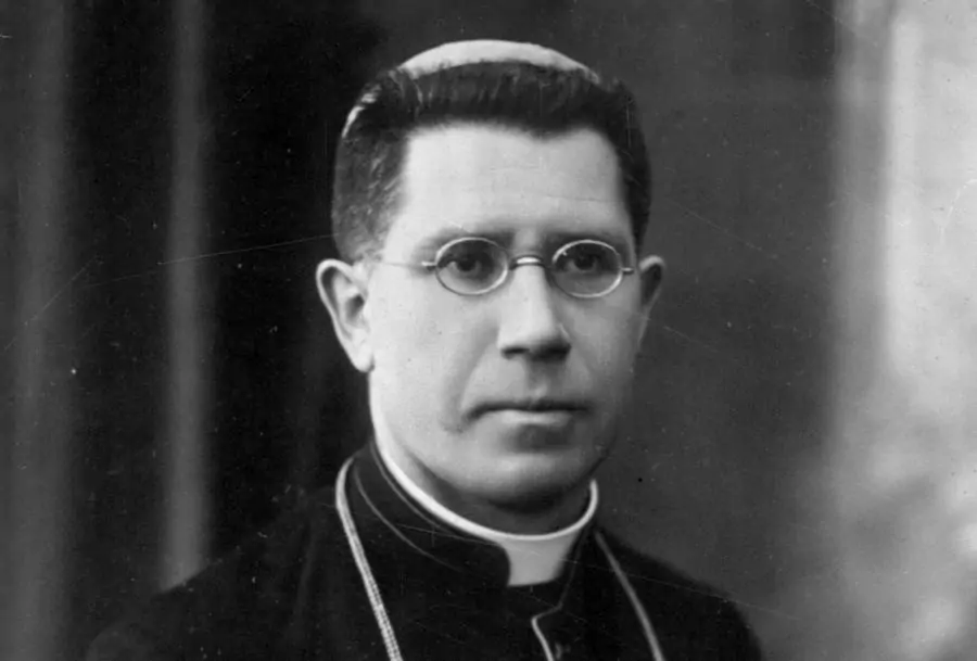 You are currently viewing Arkivyskupas Mečislovas Reinys konfliktų ir dialogų sūkuryje Vilniuje 1940-1944 metais