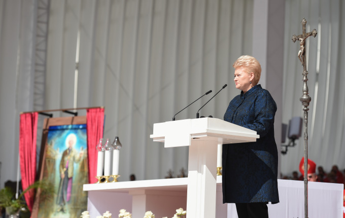 Read more about the article Lietuvos Respublikos Prezidentės Dalios Grybauskaitės kalba Teofiliaus Matulionio beatifikacijos ceremonijoje