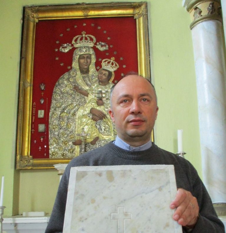 Read more about the article Buvusios ir likusios relikvijos Šv. Hiacinto (Jackaus) bažnyčioje Skapiškyje