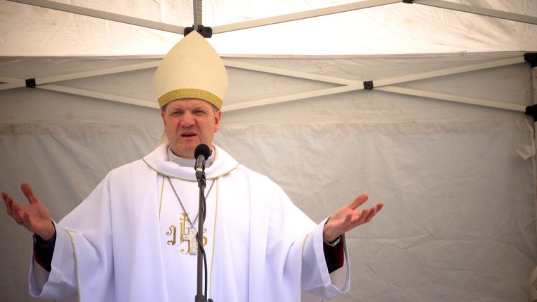 Read more about the article Vyskupas Saulius Bužauskas. Laisvė yra didelė dovana